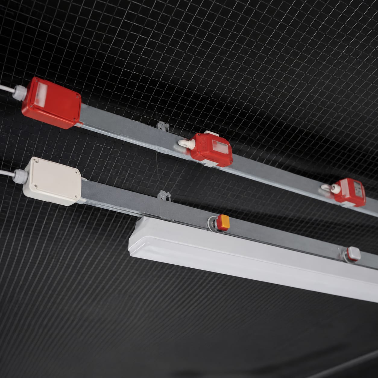 Busbar Montaj Uygulaması